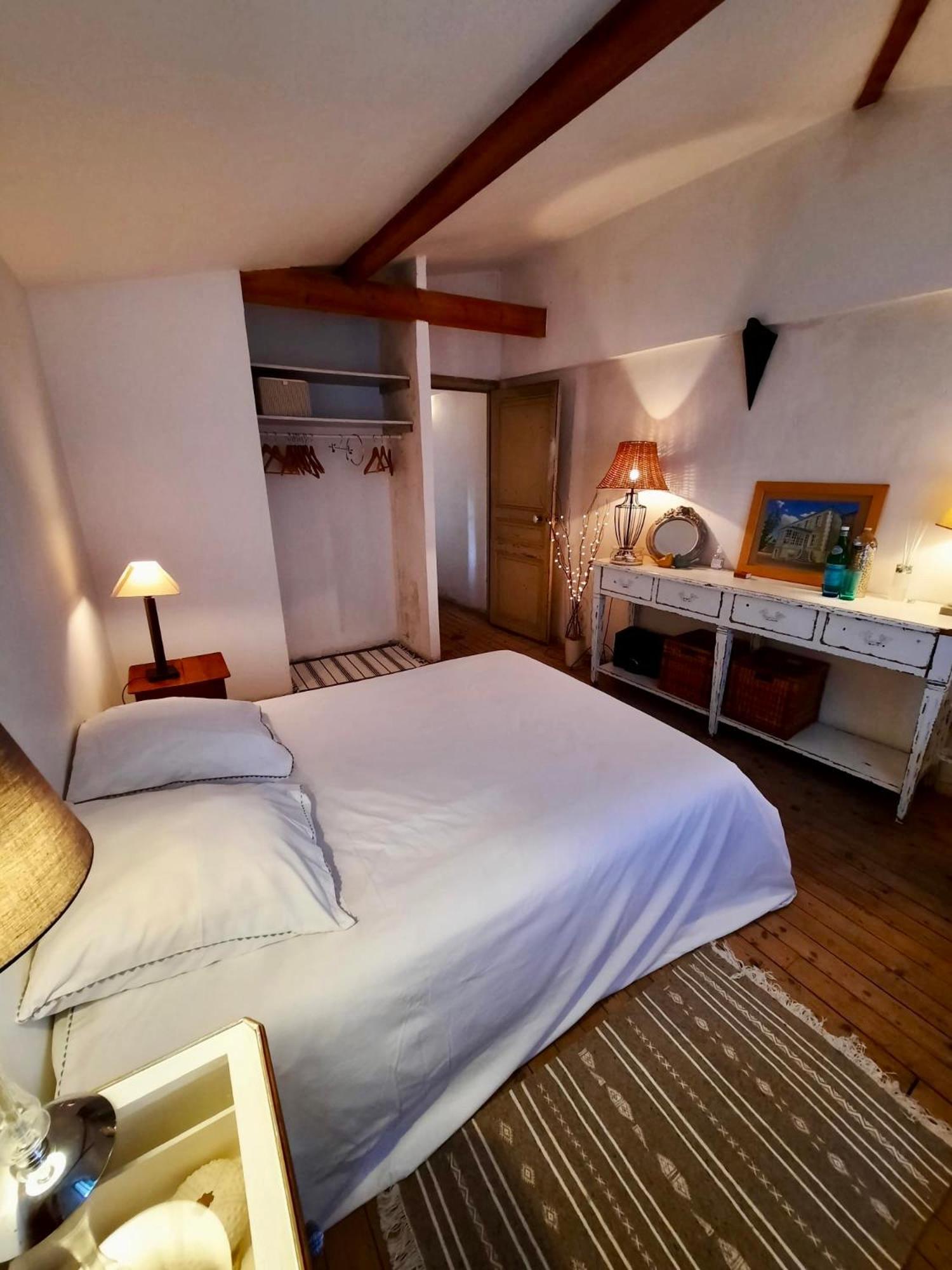Bed and Breakfast Pierres Et Jardins Senlis  Esterno foto