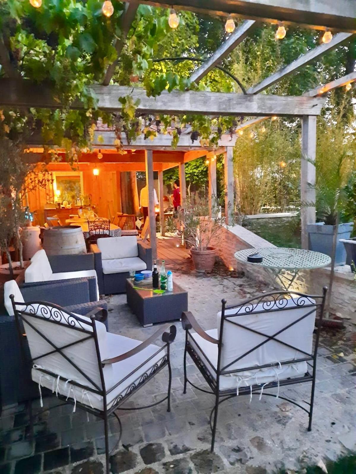 Bed and Breakfast Pierres Et Jardins Senlis  Esterno foto